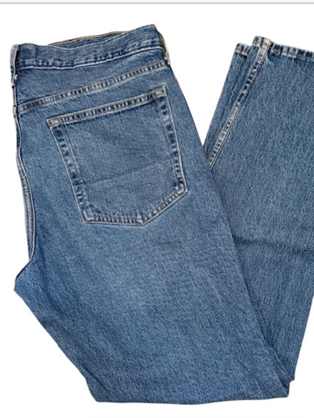 Free Assembly modern straight fit Jeans EUC